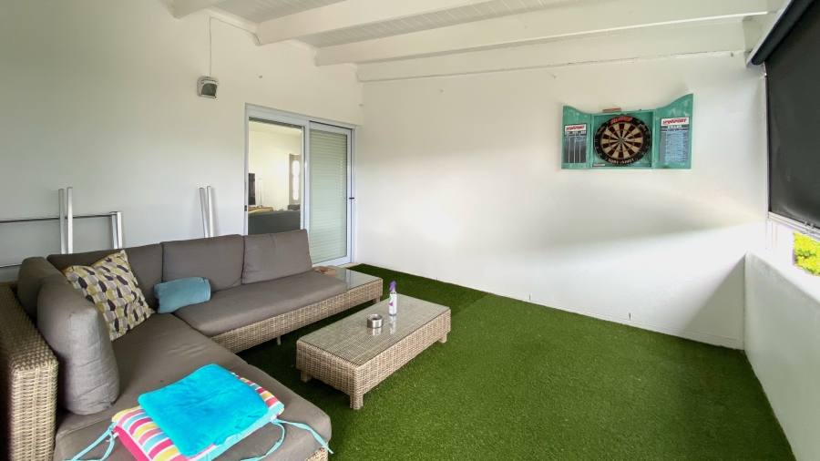 4 Bedroom Property for Sale in Dwarskersbos Western Cape